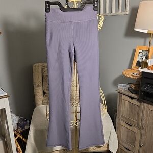 Yogalicious Ribbed Flare Pants in Lavender